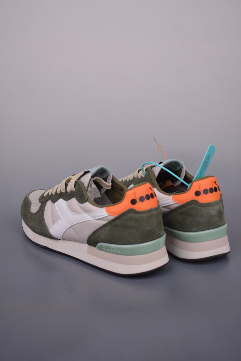 Diadora Camaro view