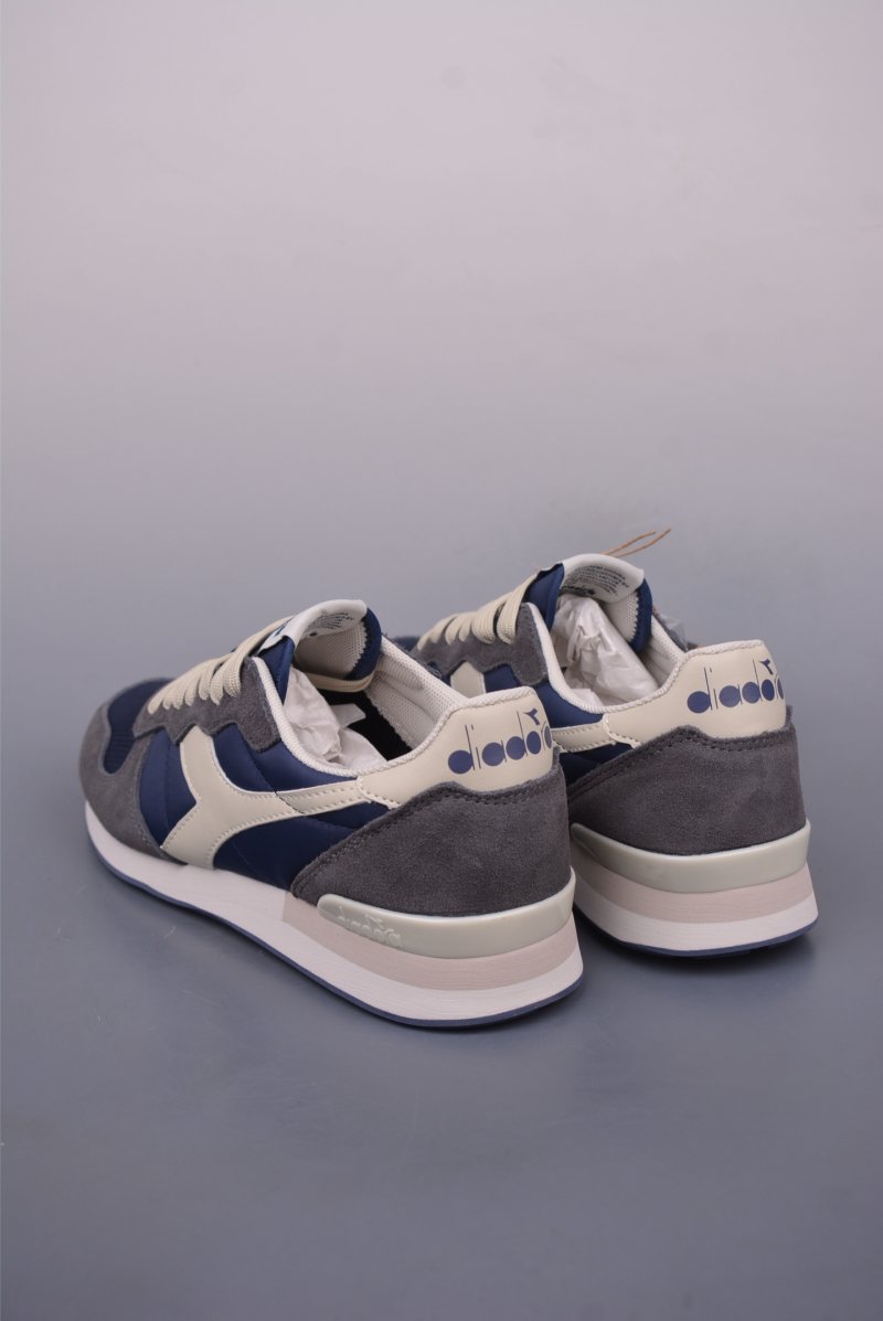 Diadora Camaro view