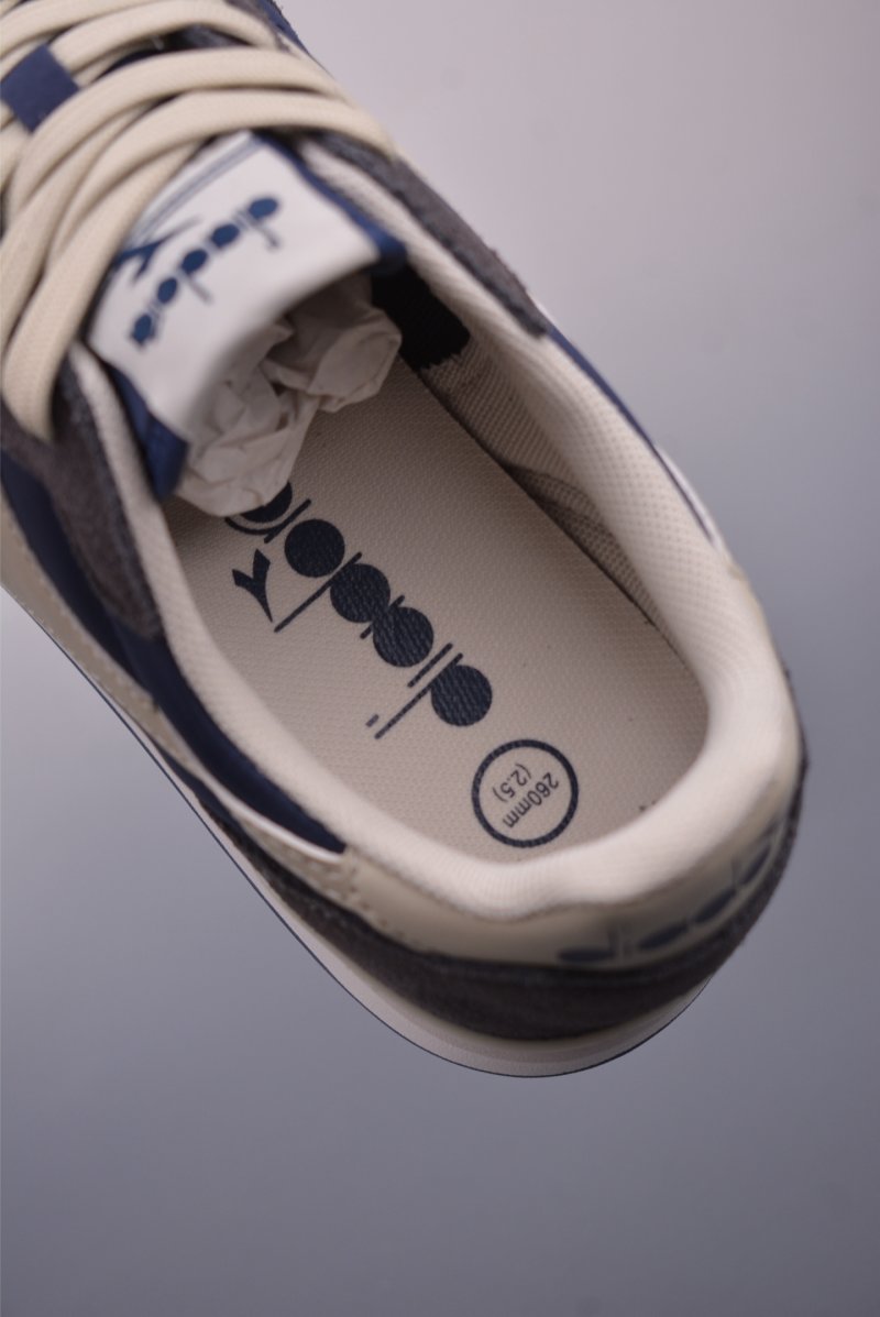 Diadora Camaro view