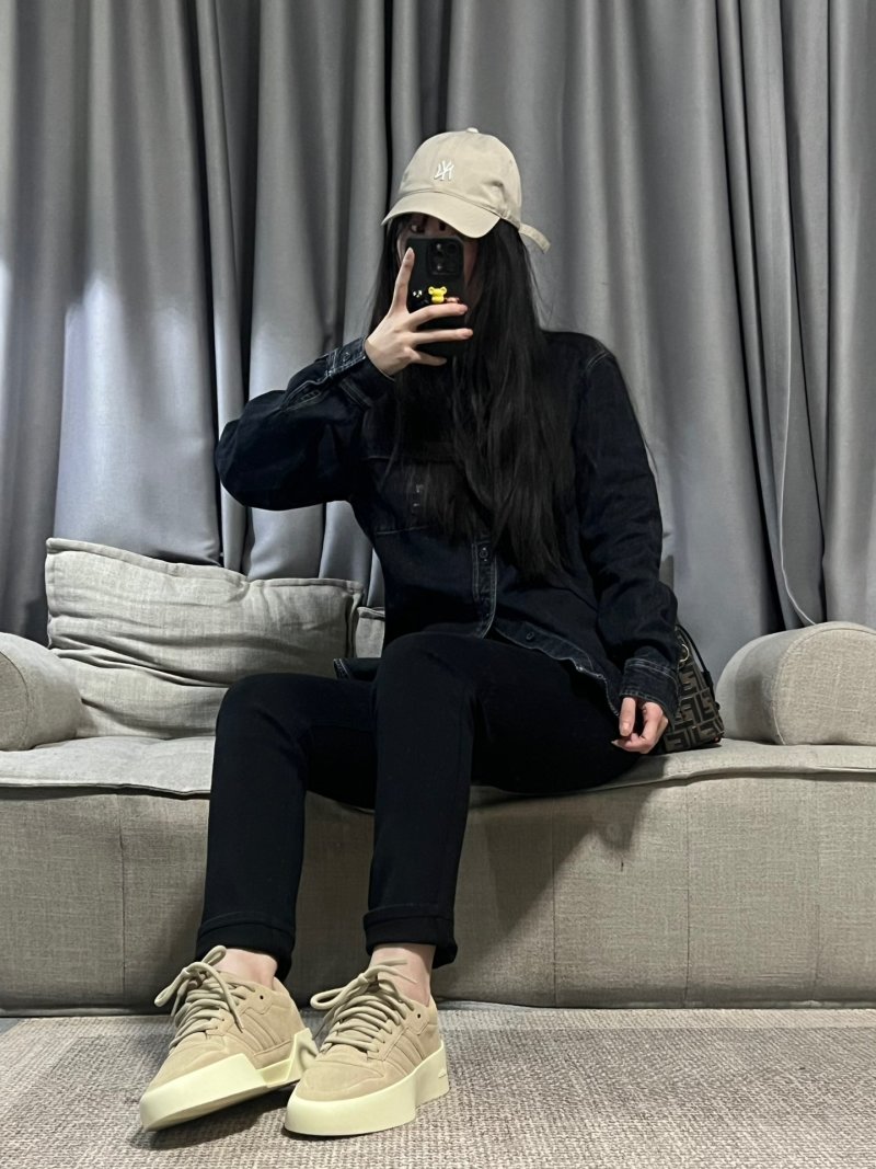 Fear Of God x Adidas Originals Athletics Rivalry 86 Low view