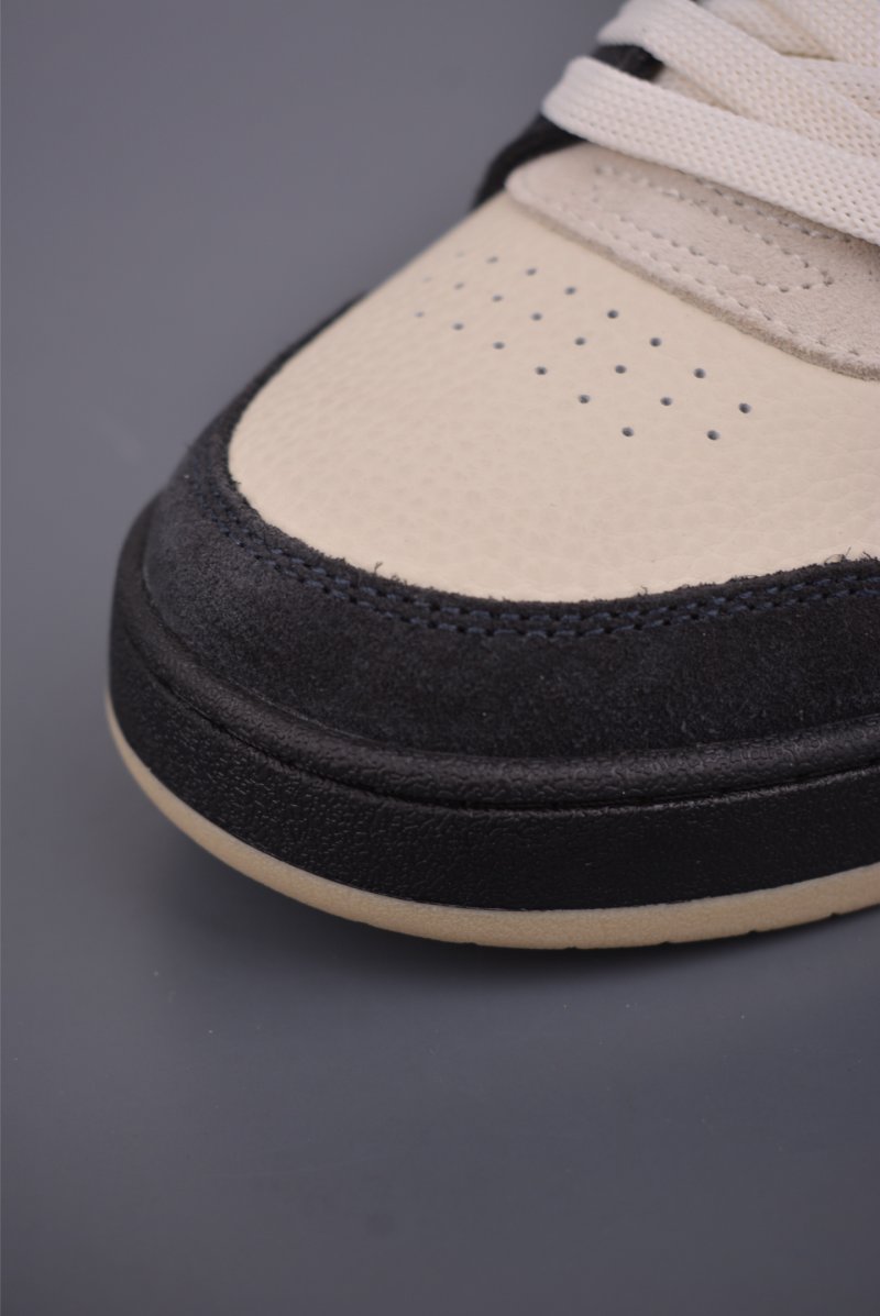 Fendi Match 'Gold' view