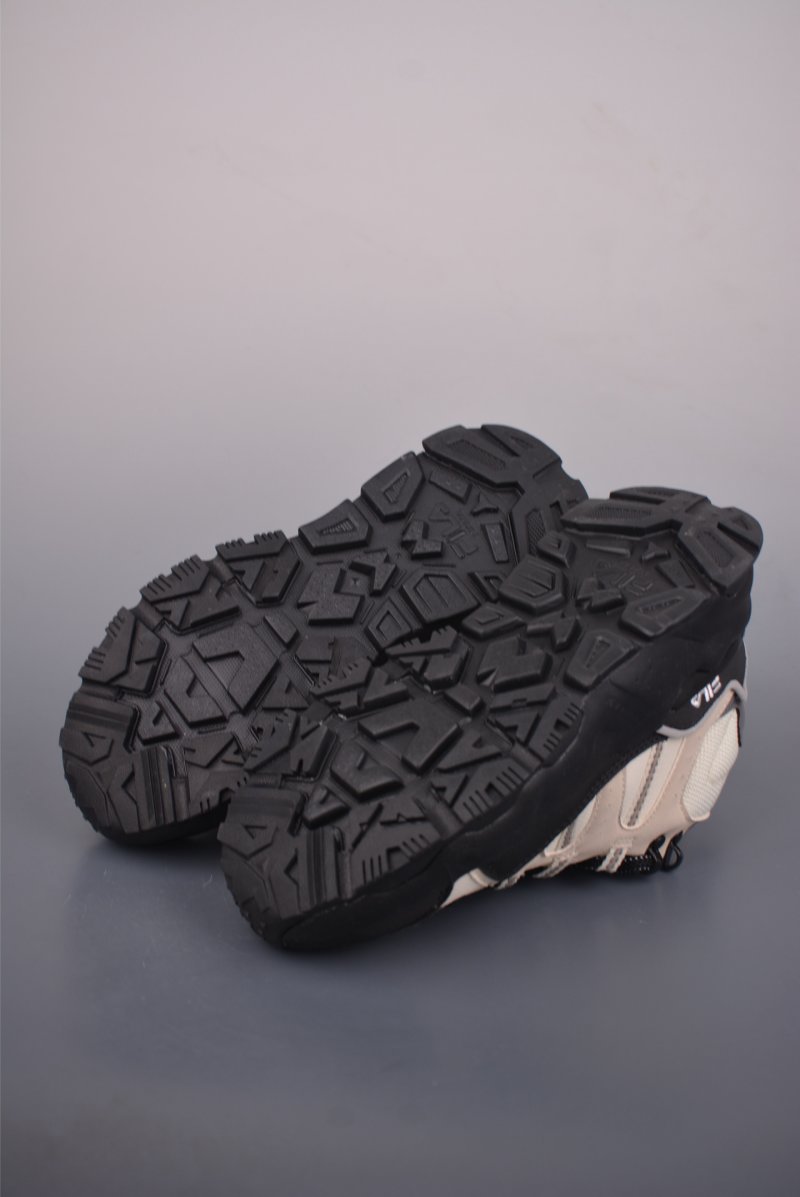 Fila Trek 1S WE view