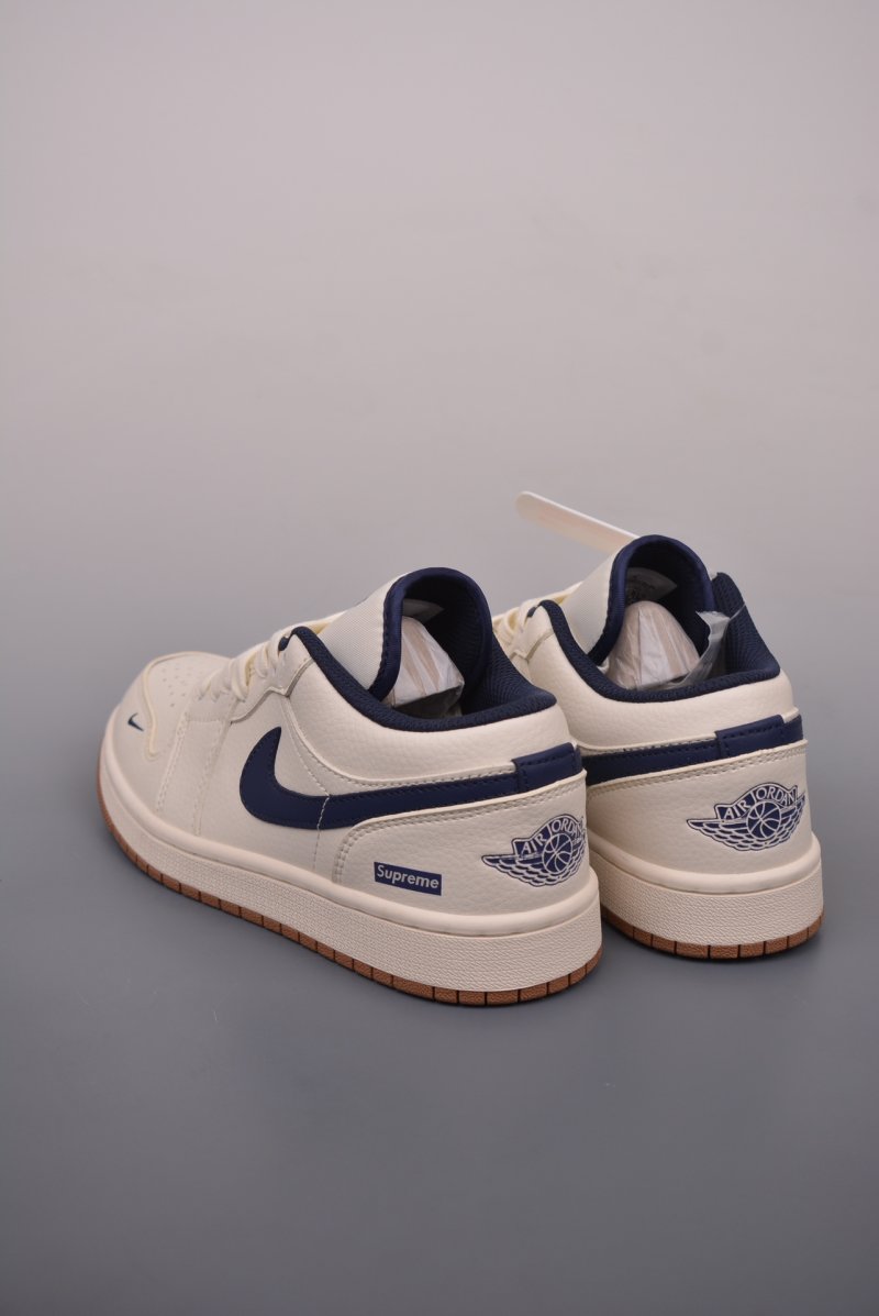 Fragment x Travis Scott x Air Jordan 1 Low 'Black' view