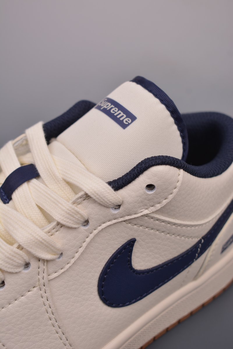 Fragment x Travis Scott x Air Jordan 1 Low 'Black' view