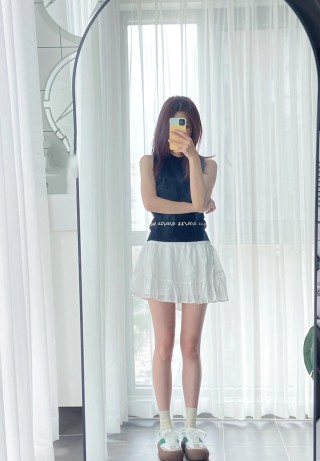 Good Bai Dum Dum 'White' view 1