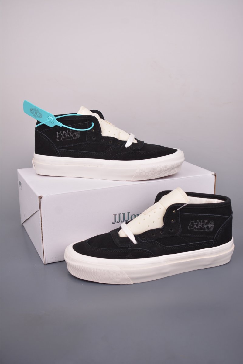 JJJJound x Vans Half Cab 'Black / White' view