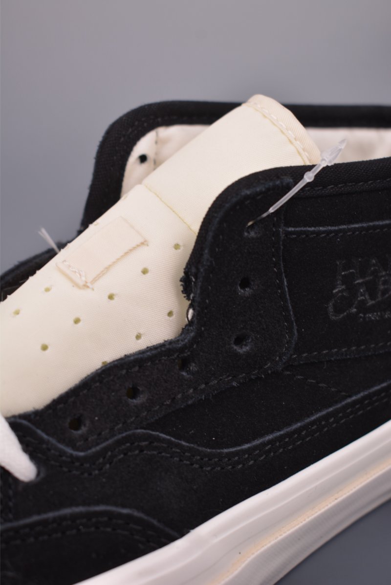 JJJJound x Vans Half Cab 'Black / White' view