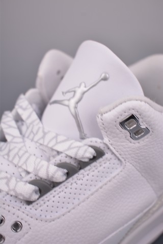 Air Jordan 3 Retro view 7