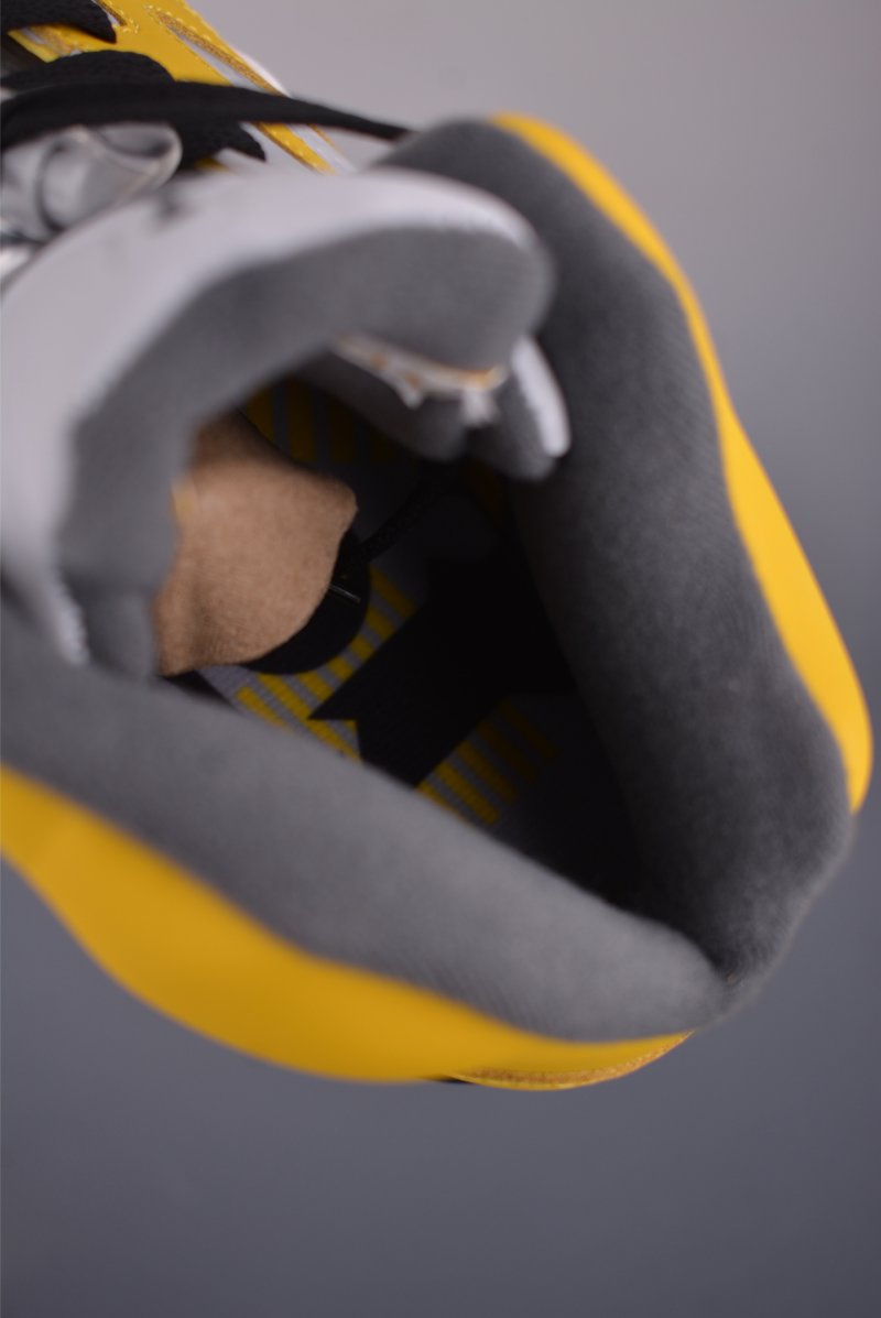 Air Jordan 5 Retro 'Yellow Multi' view