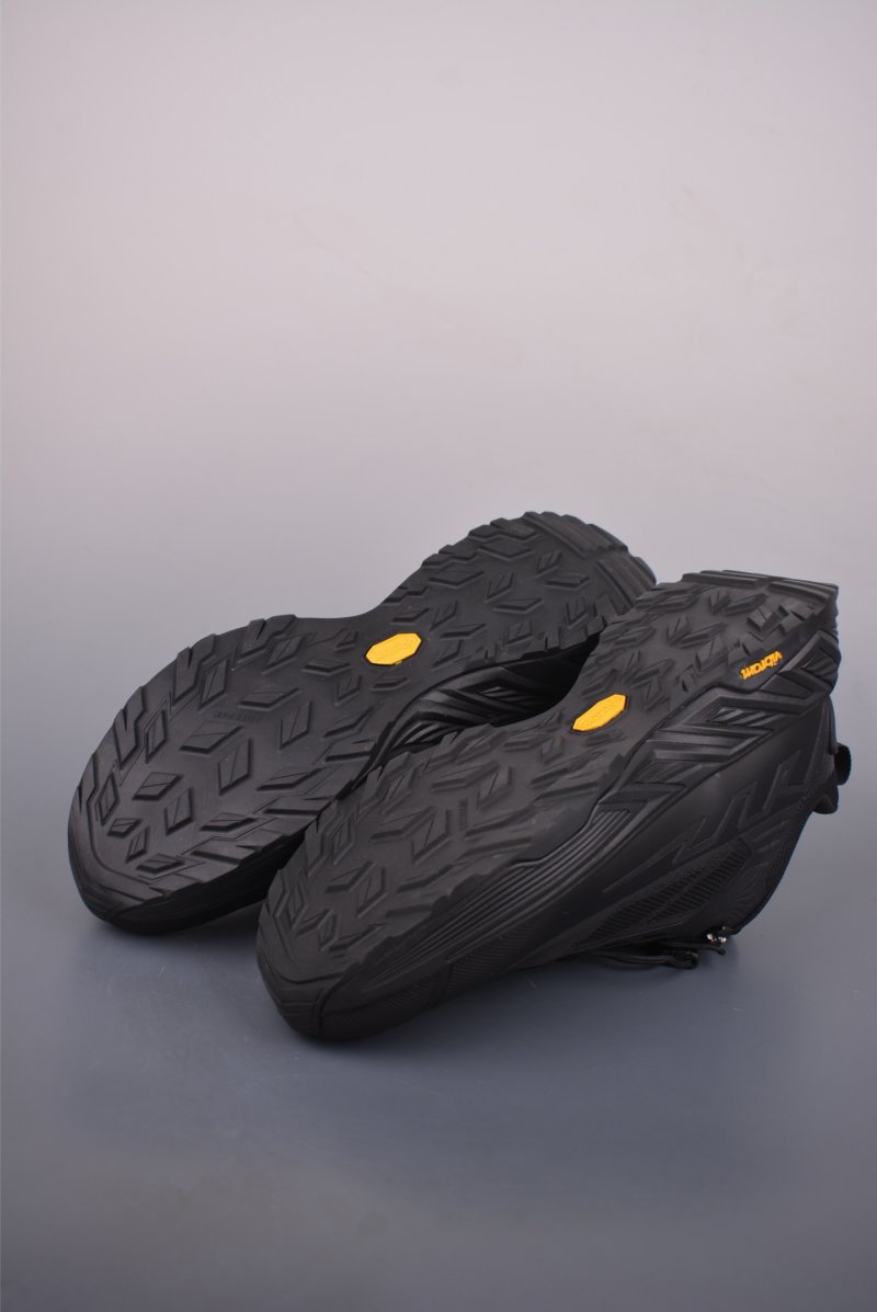 Kolon Litcamp GTX V 'Black / Yellow' view