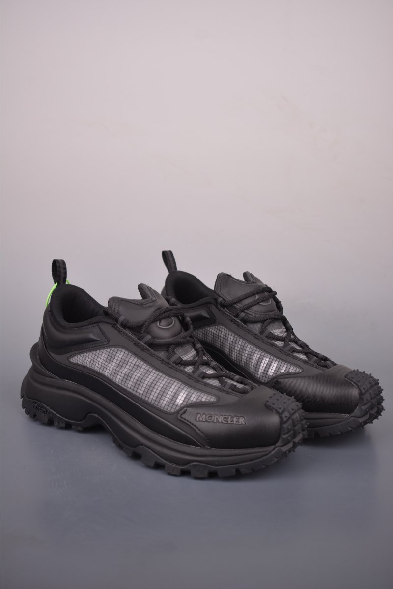 Moncler Trailgrip Lite Cordura Gore-Tex 3M