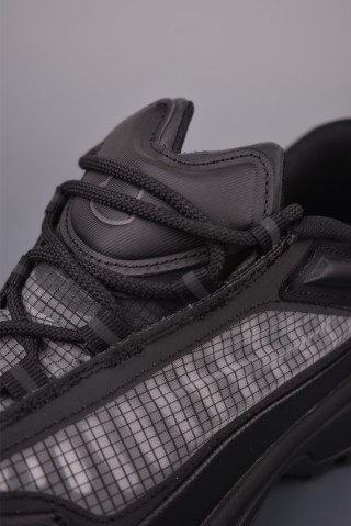 Moncler Trailgrip Lite Cordura Gore-Tex 3M view 7