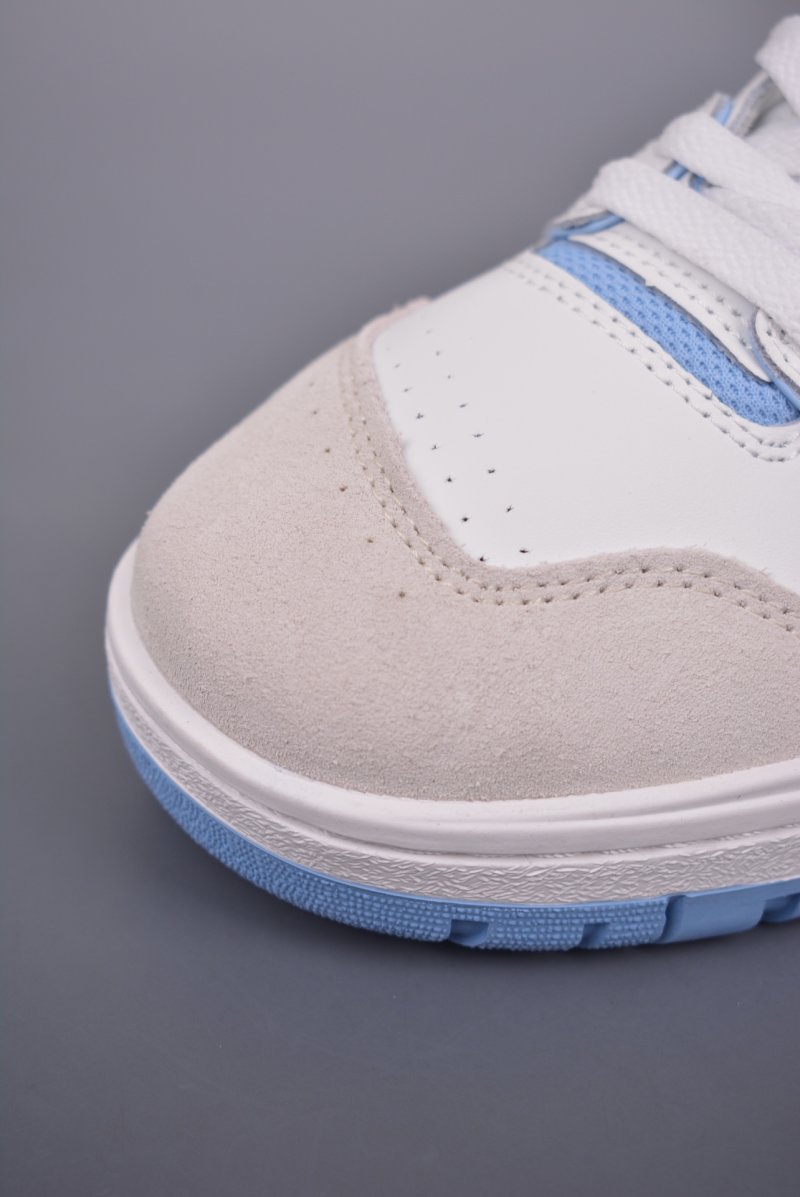 New Balance BB550 view