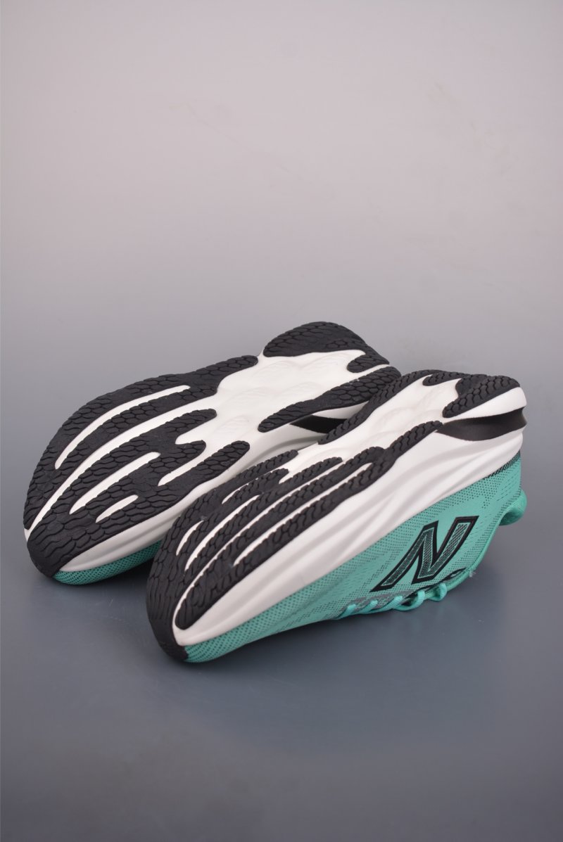 New Balance Fresh Foam X880 v12 view