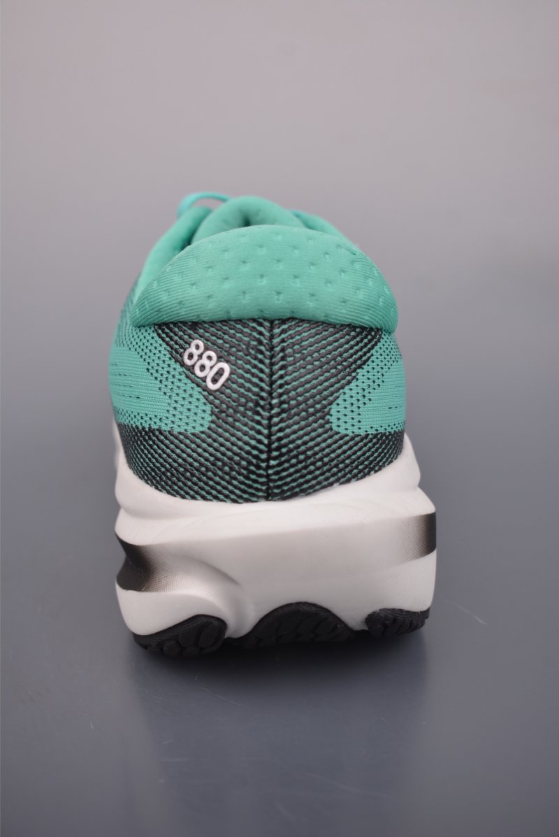 New Balance Fresh Foam X880 v12 view