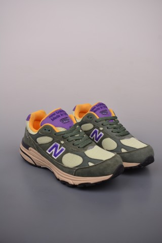 New Balance MR993 view 1