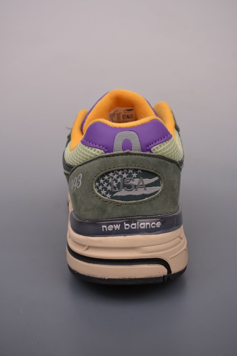 New Balance MR993 view