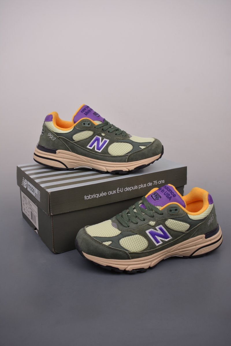 New Balance MR993 view