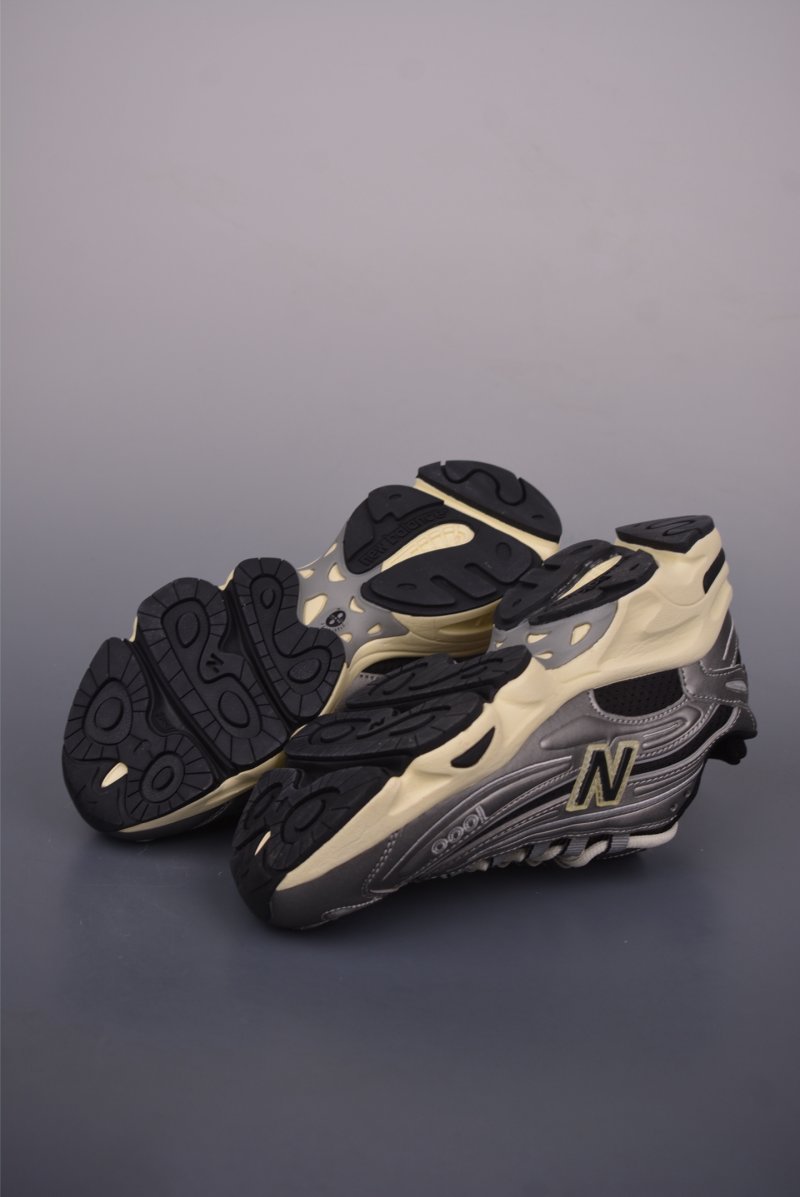 New Balance M1000 view