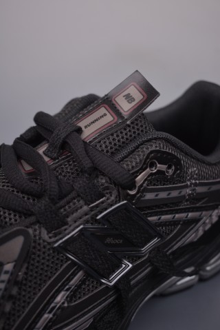 New Balance M1906 view 16