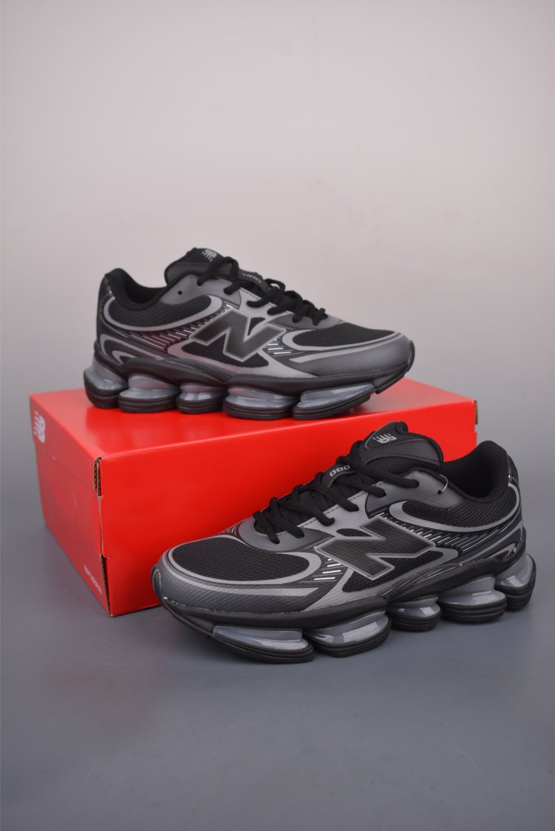 New Balance M2000 view
