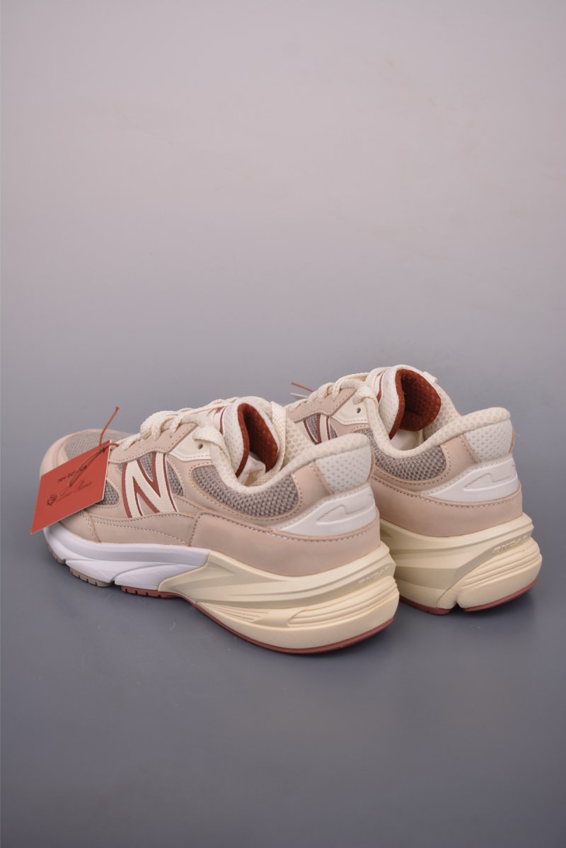 New Balance NB 990 view