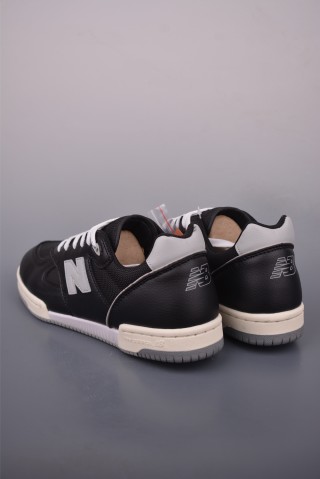 New Balance 600 view 2