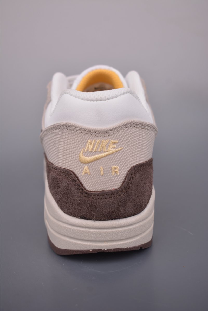 Nike Air Max 1 'Beige / Brown' view