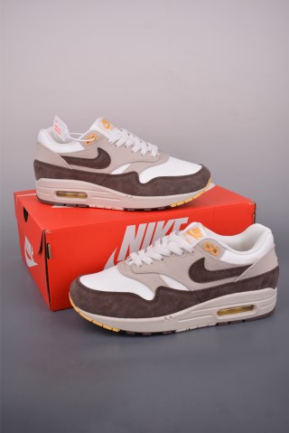 Nike Air Max 1 'Beige / Brown' view 5
