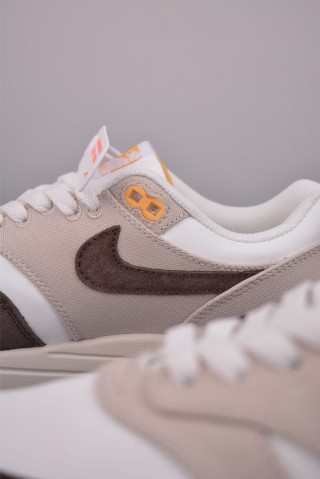 Nike Air Max 1 'Beige / Brown' view 8