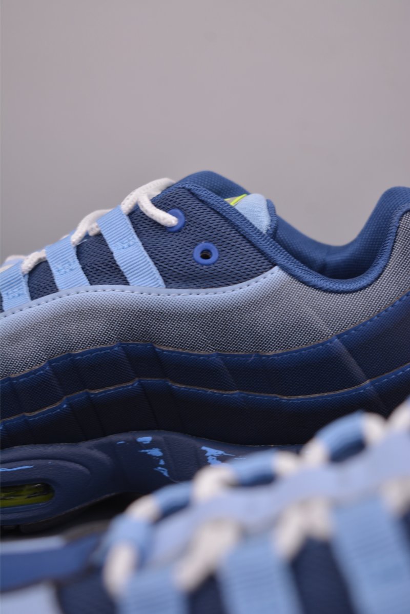 Nike Air Max 95 view