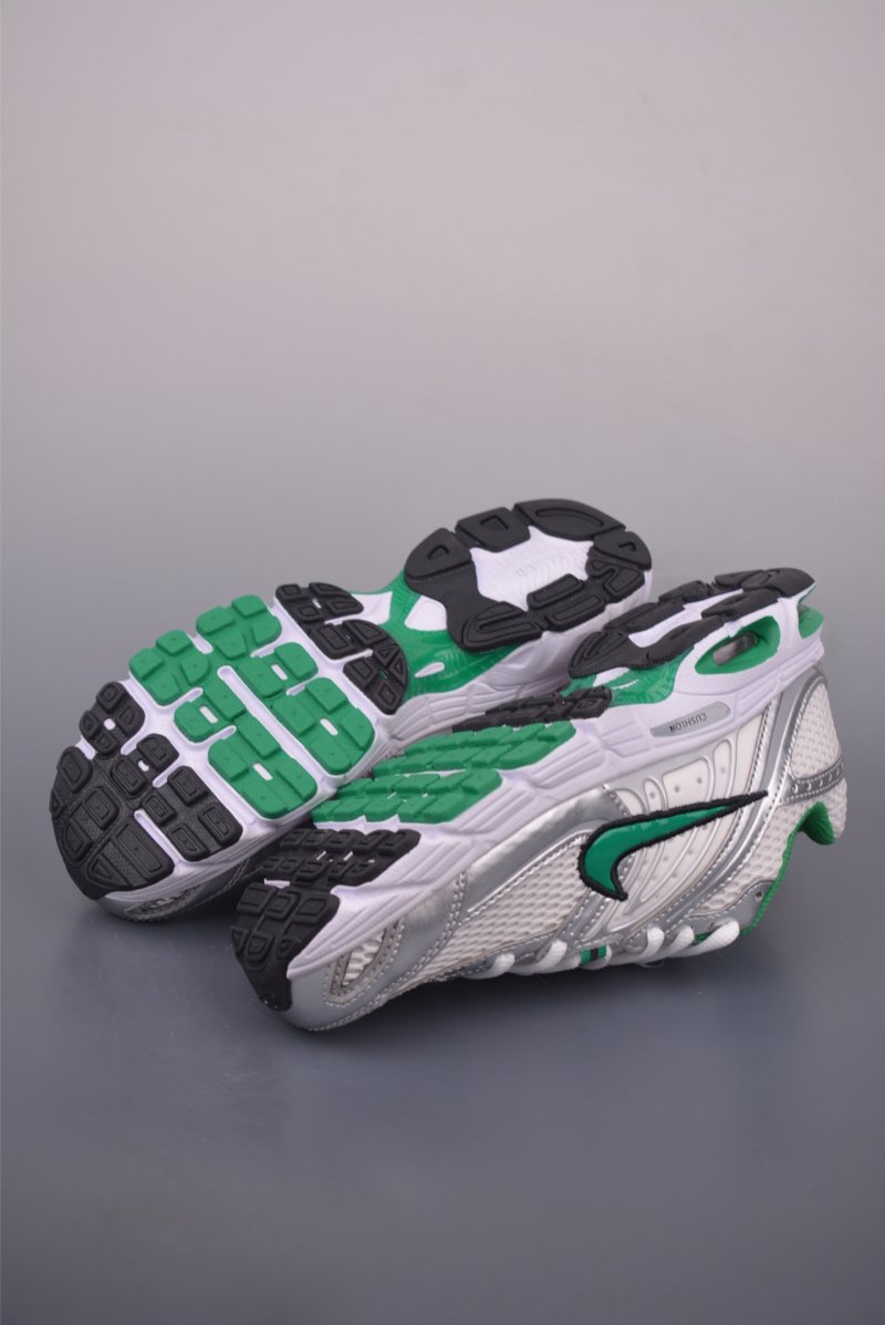 Nike Air Max Moto 2K view