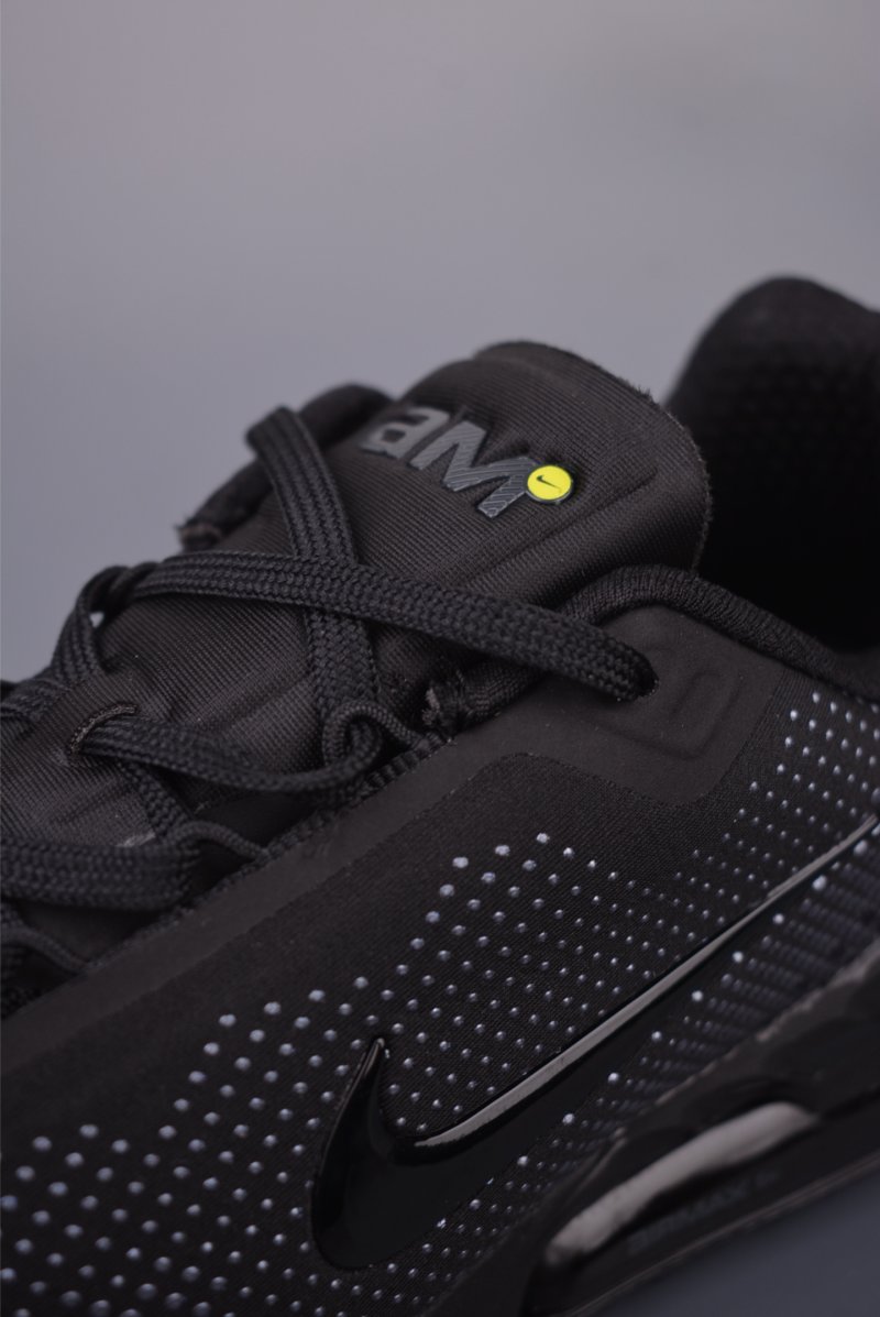 Nike Air Max Phcenk view