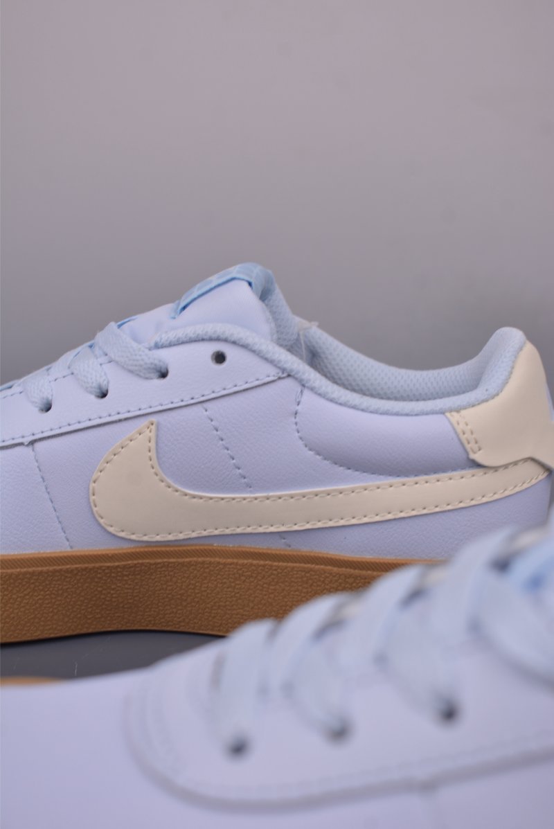 Nike Court Shot Low view