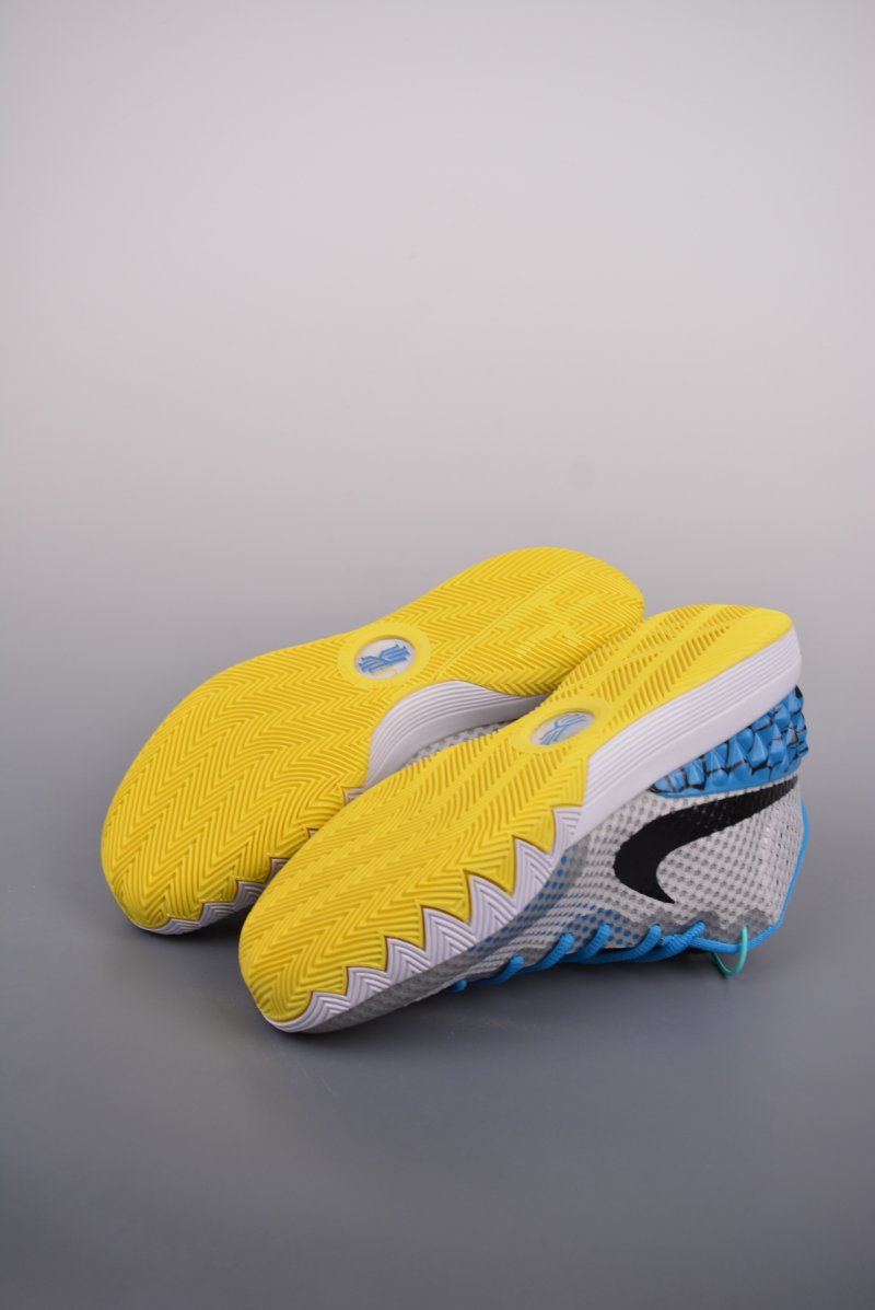 Nike Kyrie 1 EP view