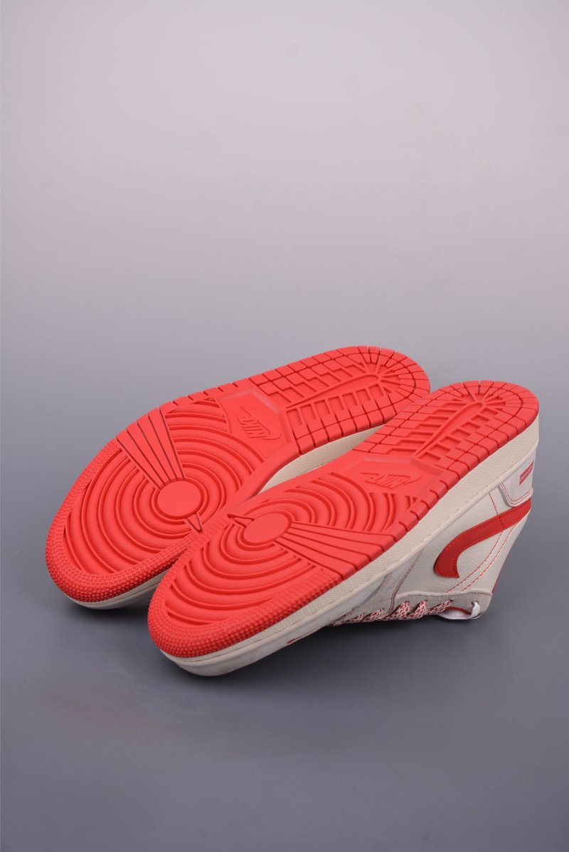 Nike Air Jordan 1 view
