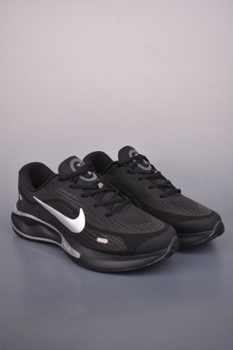 Nike Journey Run