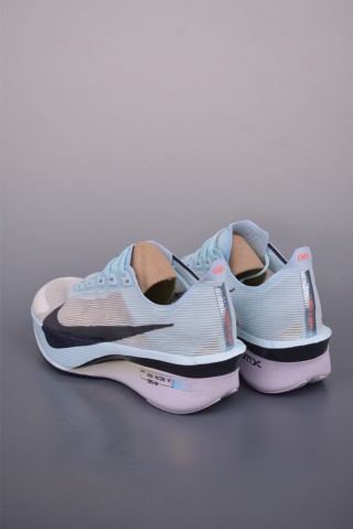 Nike ZoomX Vaporfly Next%4 view 2