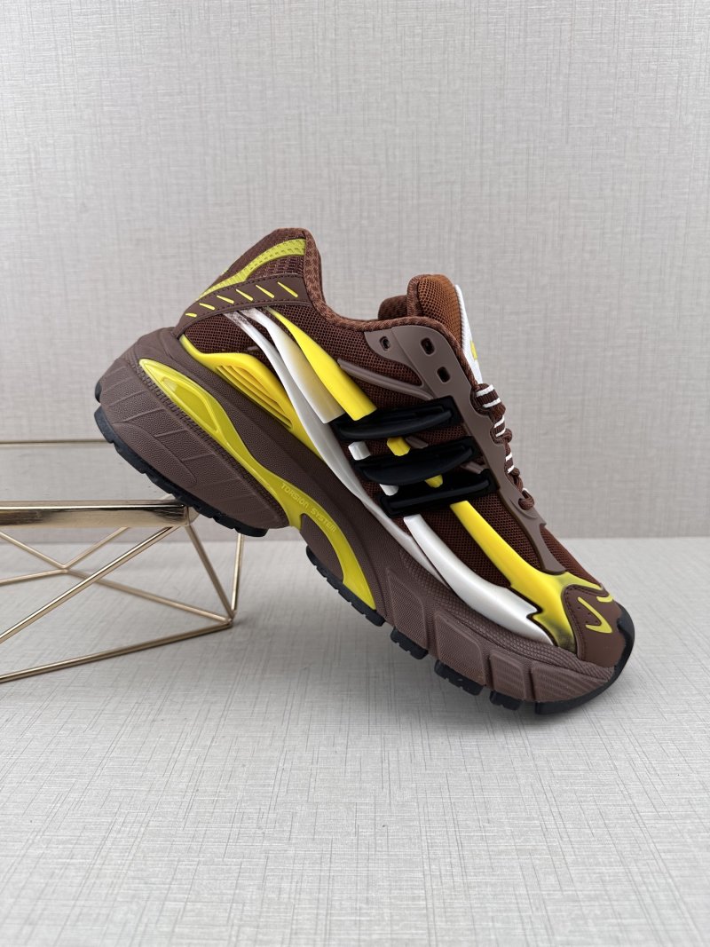 Pharrell Williams x Adidas Adistar Jellyfish 'Black / Brown / Yellow' view