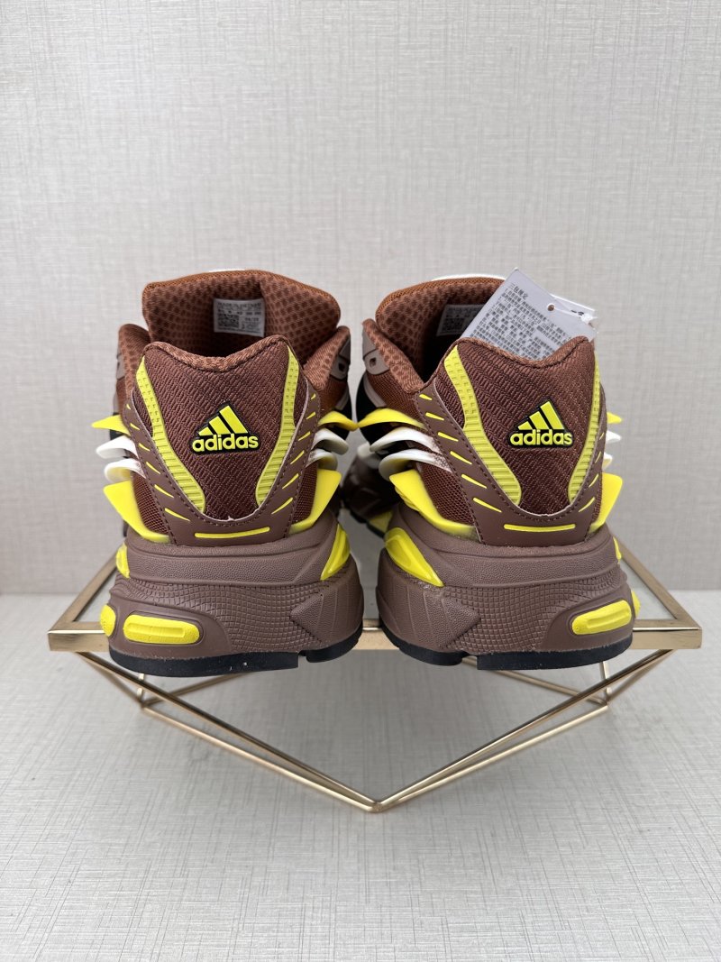 Pharrell Williams x Adidas Adistar Jellyfish 'Black / Brown / Yellow' view