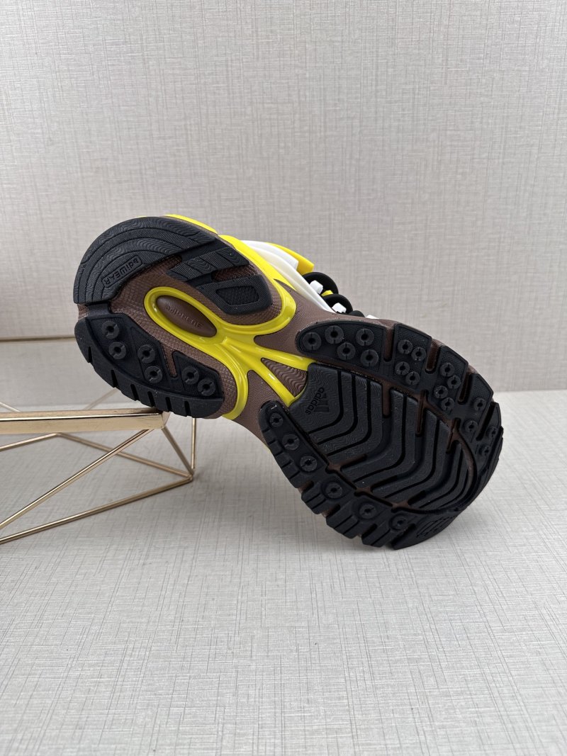 Pharrell Williams x Adidas Adistar Jellyfish 'Black / Brown / Yellow' view