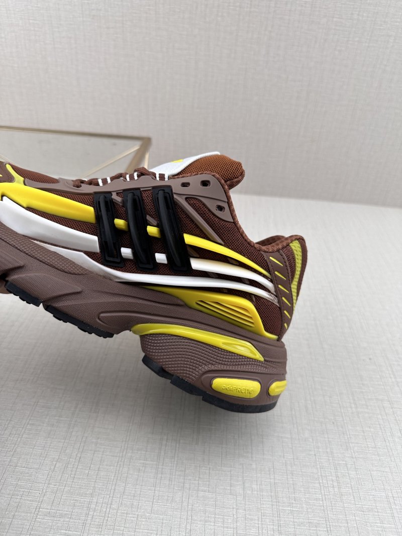 Pharrell Williams x Adidas Adistar Jellyfish 'Black / Brown / Yellow' view