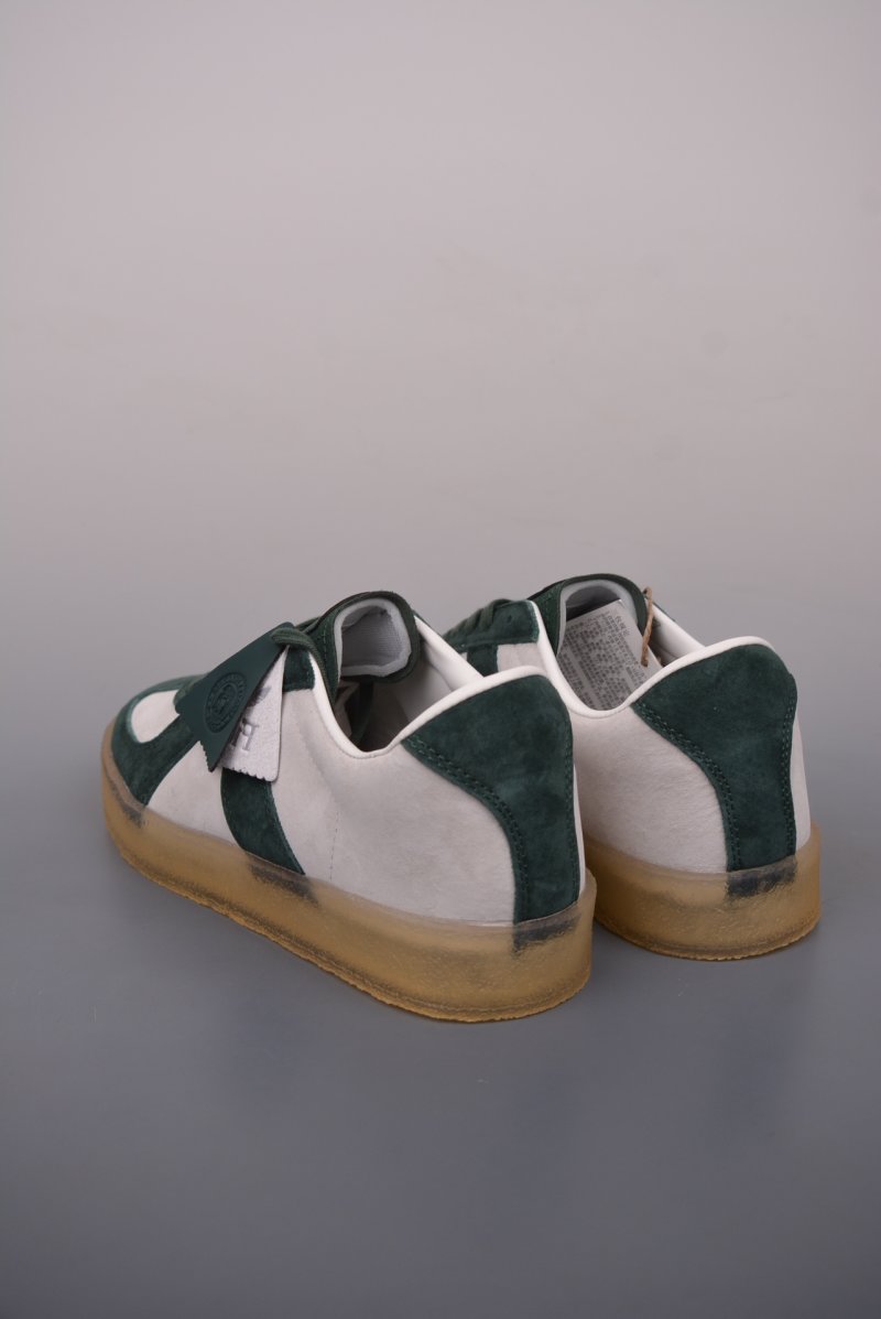 Ronnie Fieg x Clarks 8th St 'White / Green' view