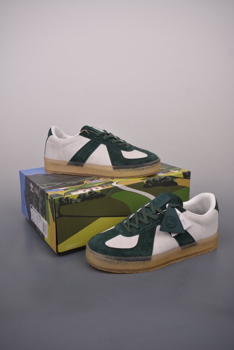 Ronnie Fieg x Clarks 8th St 'White / Green' view