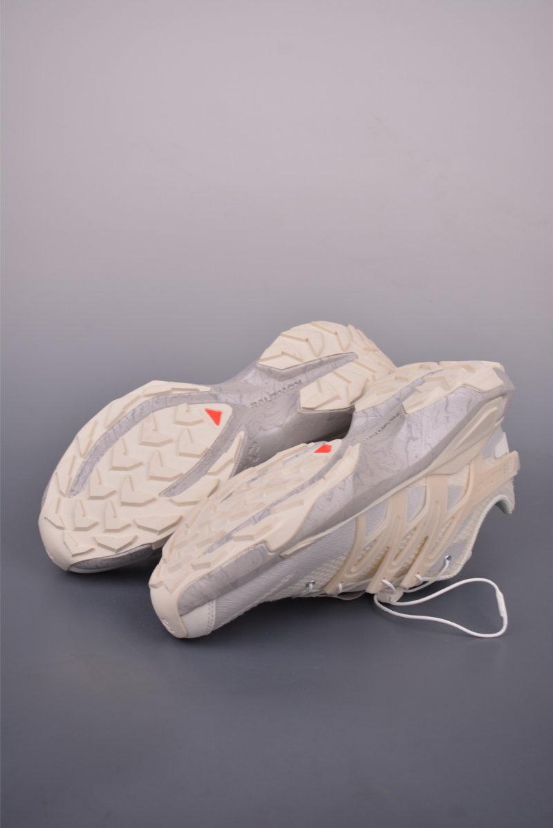 Salomon XT Pure Advanced view