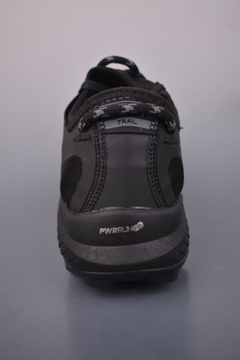 Saucony Endorphin Rift view