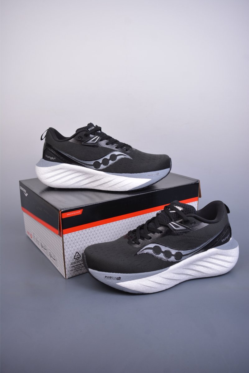 Saucony Triumph 22 view