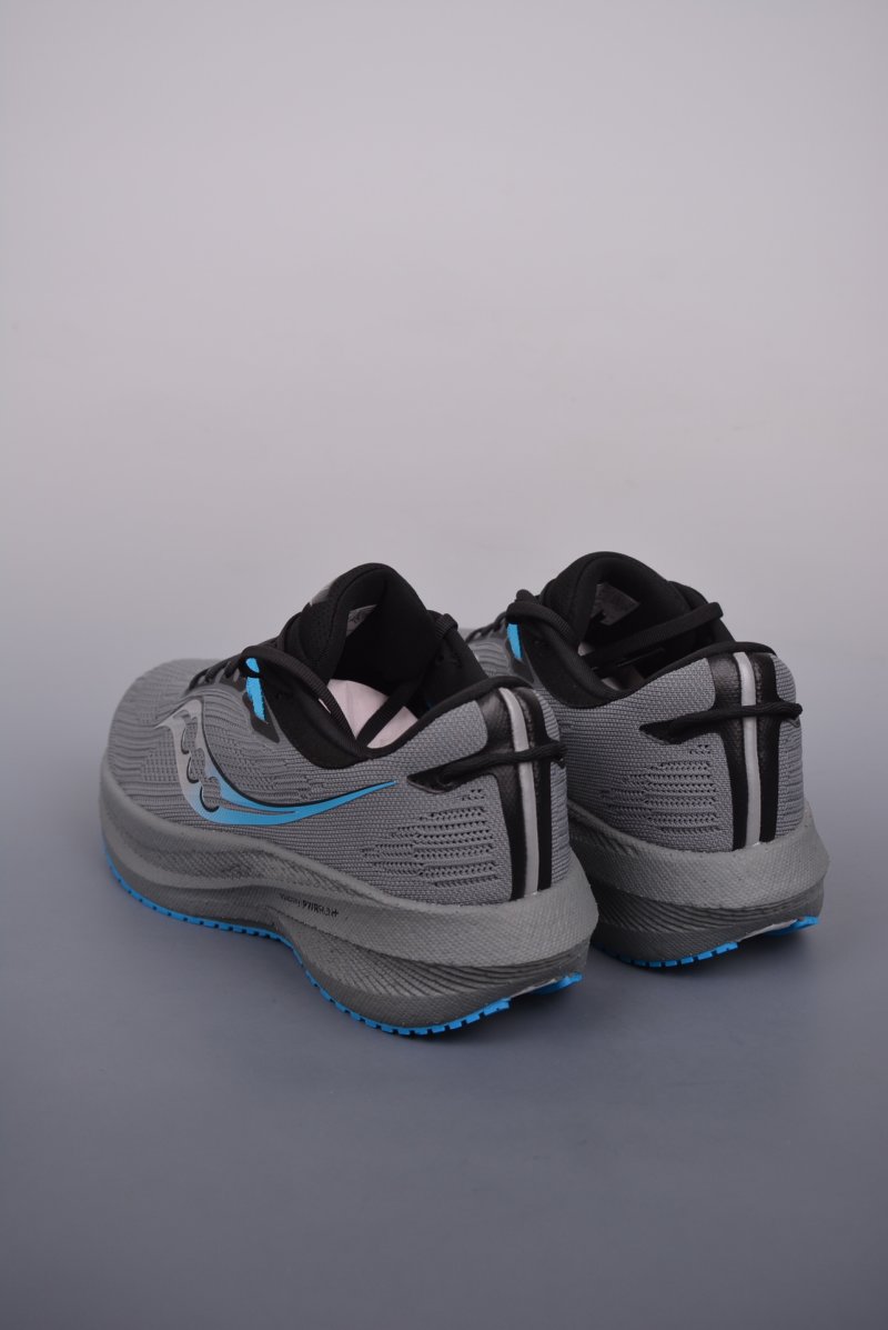 Saucony Triumph 21 view