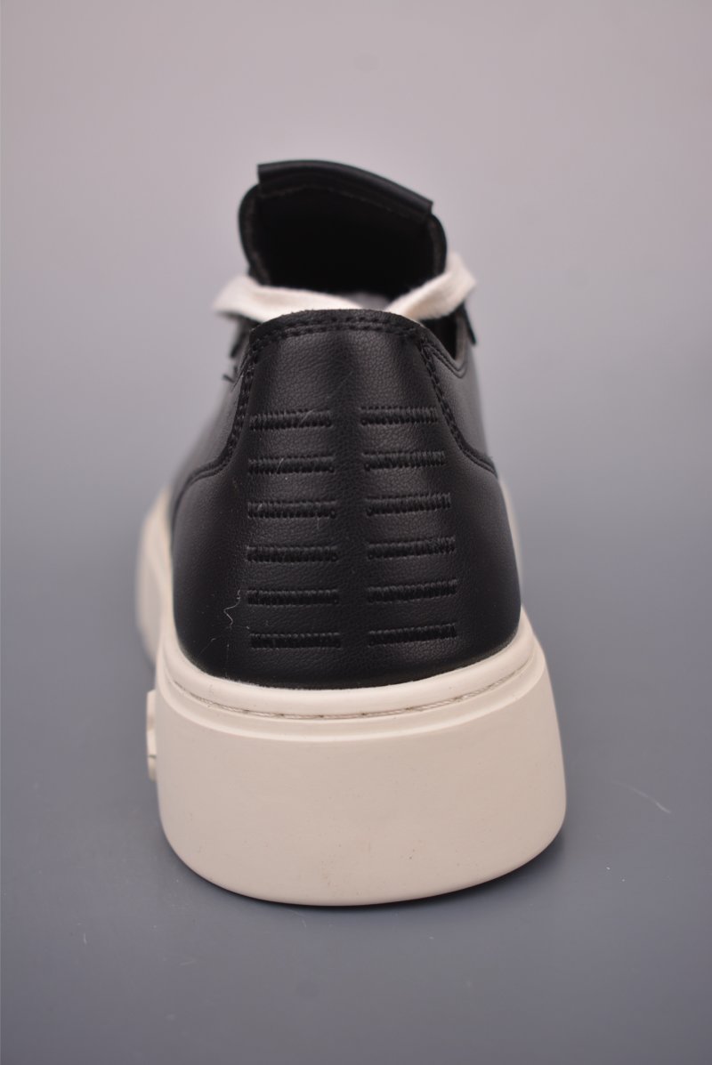 SMFK Garden Vintage Skate Low 'Red' view