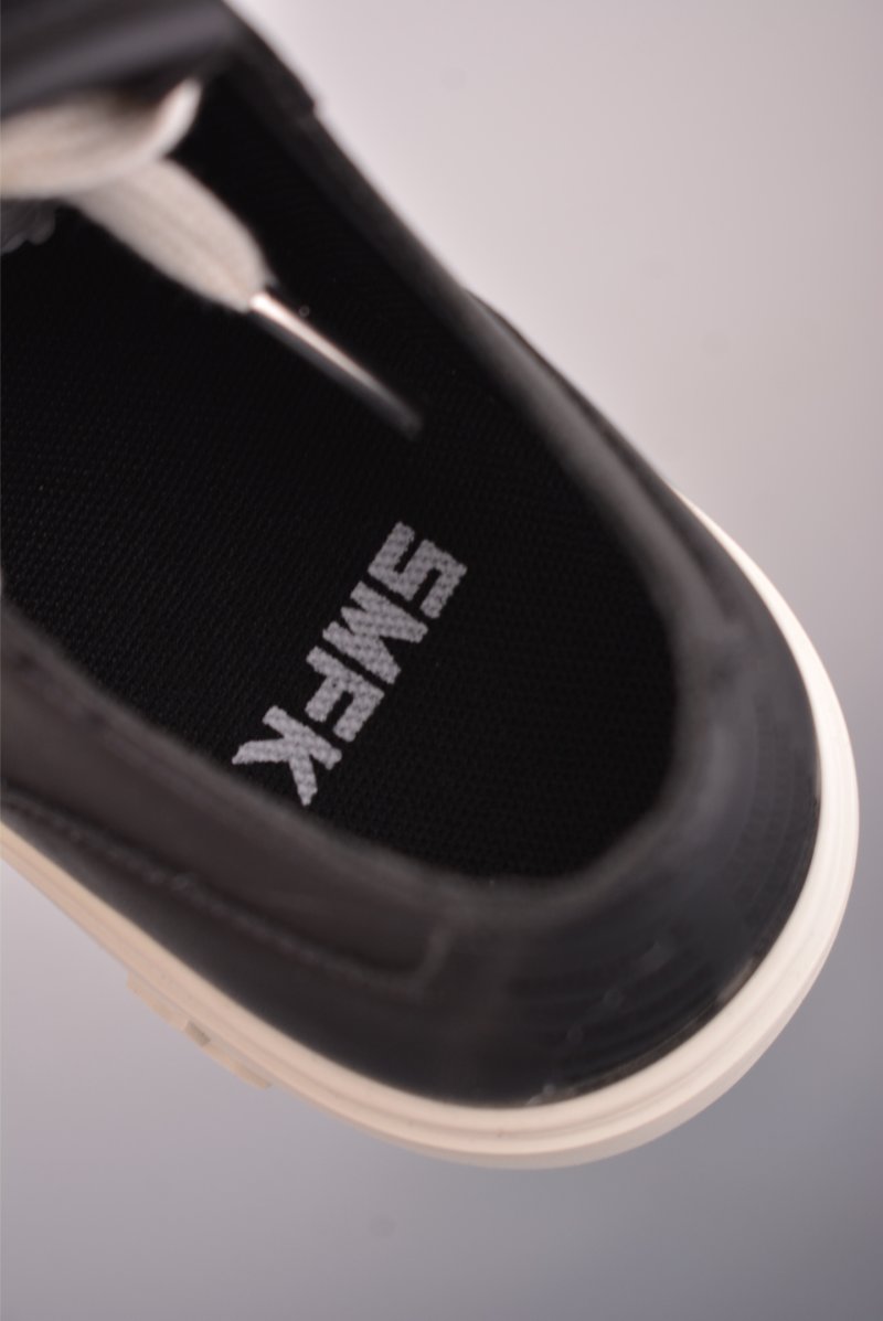 SMFK Garden Vintage Skate Low 'Red' view